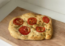 Madbrød m. tomat