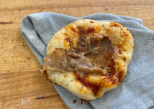 Minipizza m. skinke