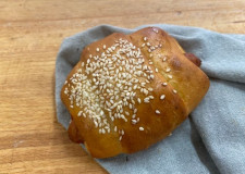 Pølsehorn m. sesam